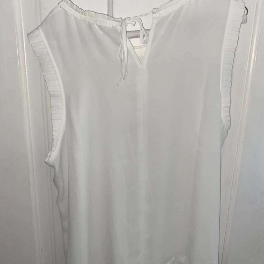 Cute And Basic Blouse - Super Versatile - image 4